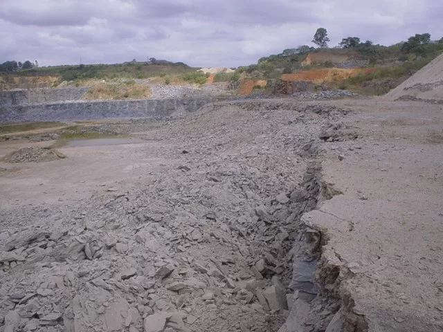 Desmontes em Minerações a Céu Aberto